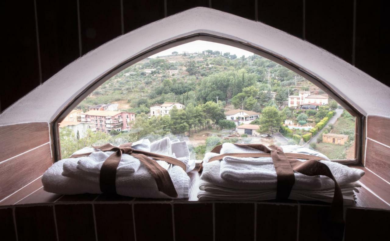 Castello Hotel Valguarnera Caropepe Екстериор снимка